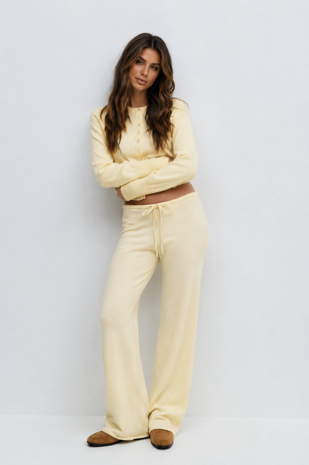 ATISSE ARIA SOFT SET – Damenstrickset mit Crop Top und weiter Hose