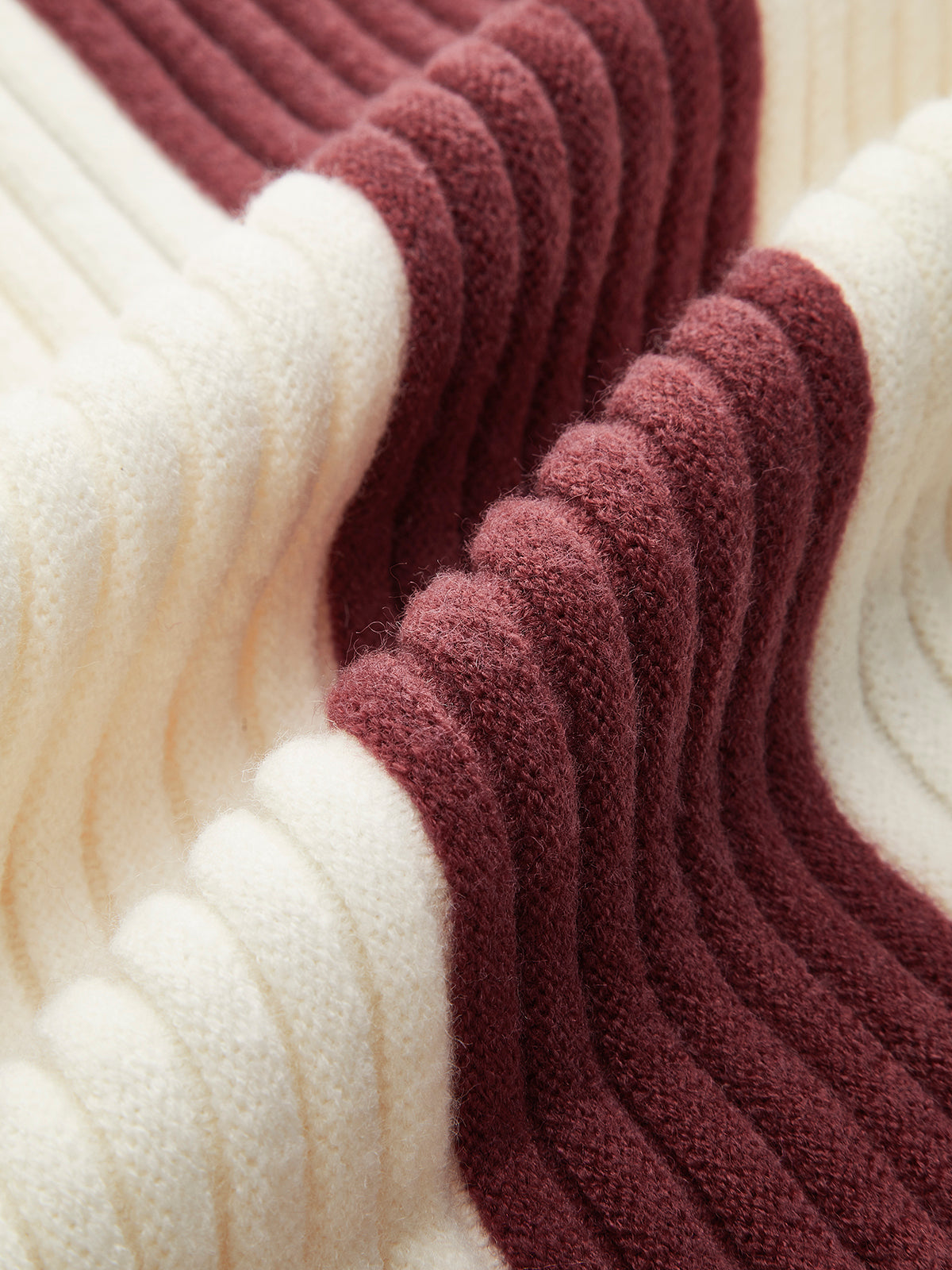 ATISSE – Women's Ribbed Color Block Turtleneck Sweater – Relaxed Winter Knit Pullover