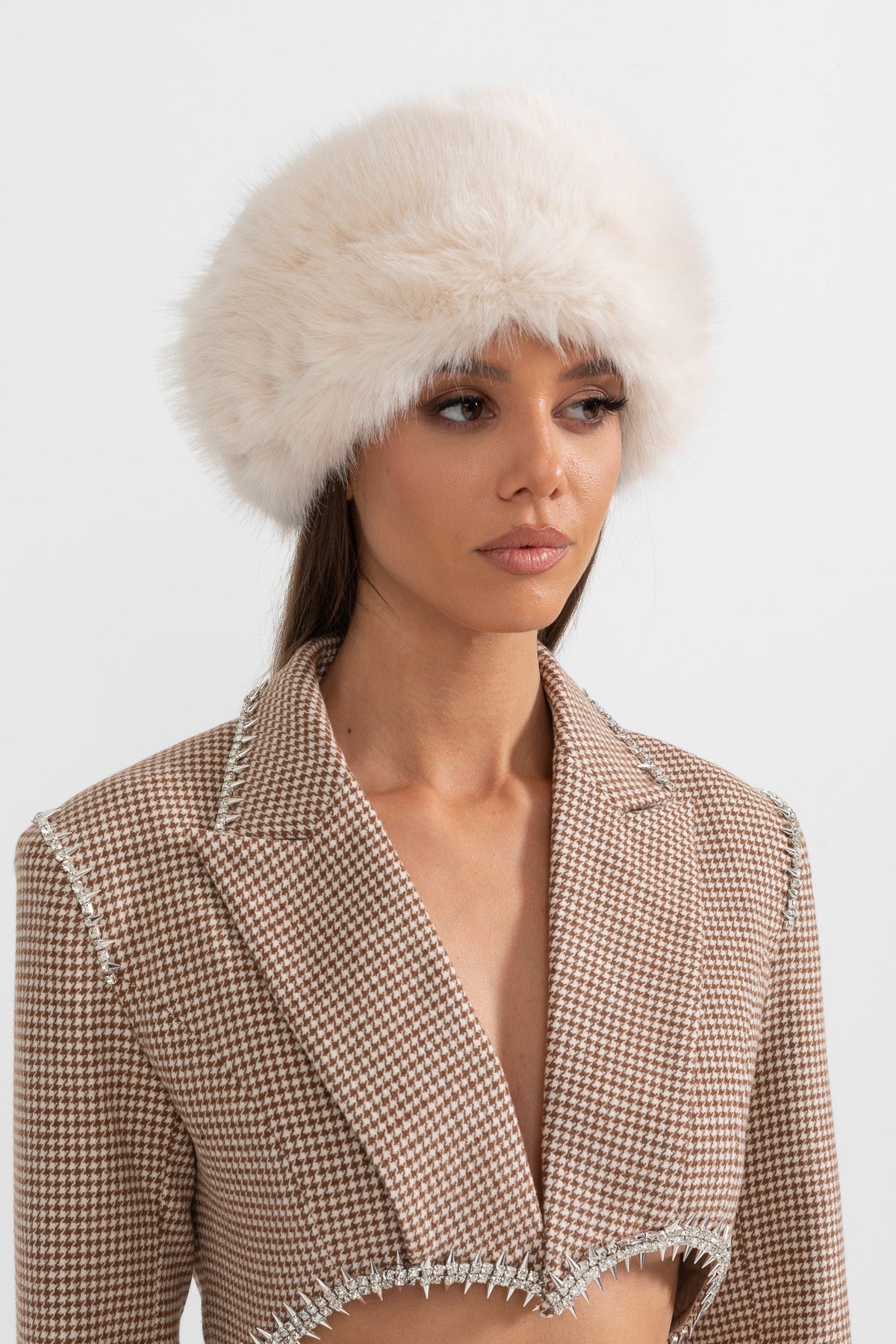 ATISSE – Women’s Ivory Faux Fur Hat – Wide Brim Plush Winter Hat
