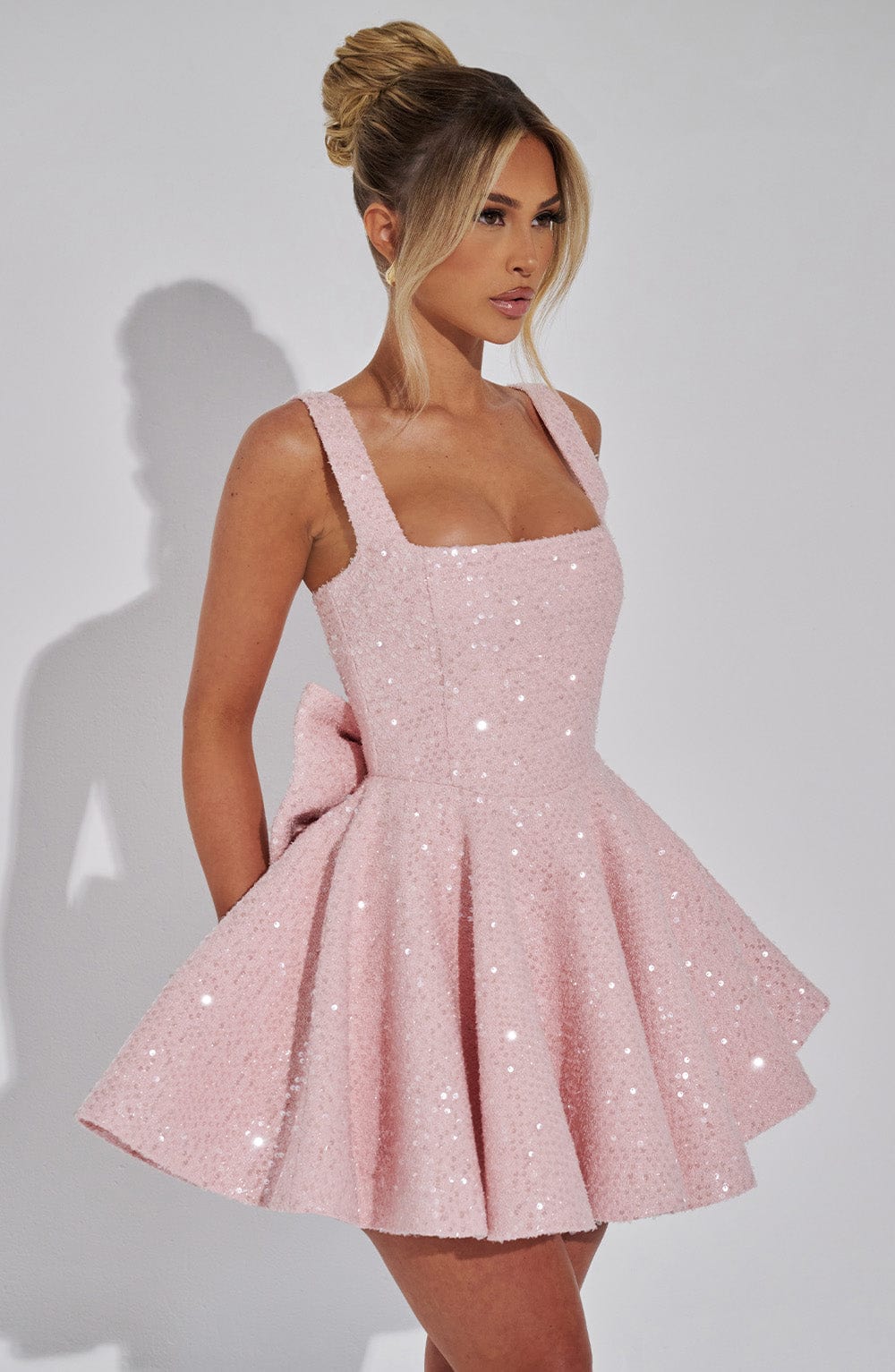 ATISSE DOROTHY ICON — Vestido mini de tweed (Blush)