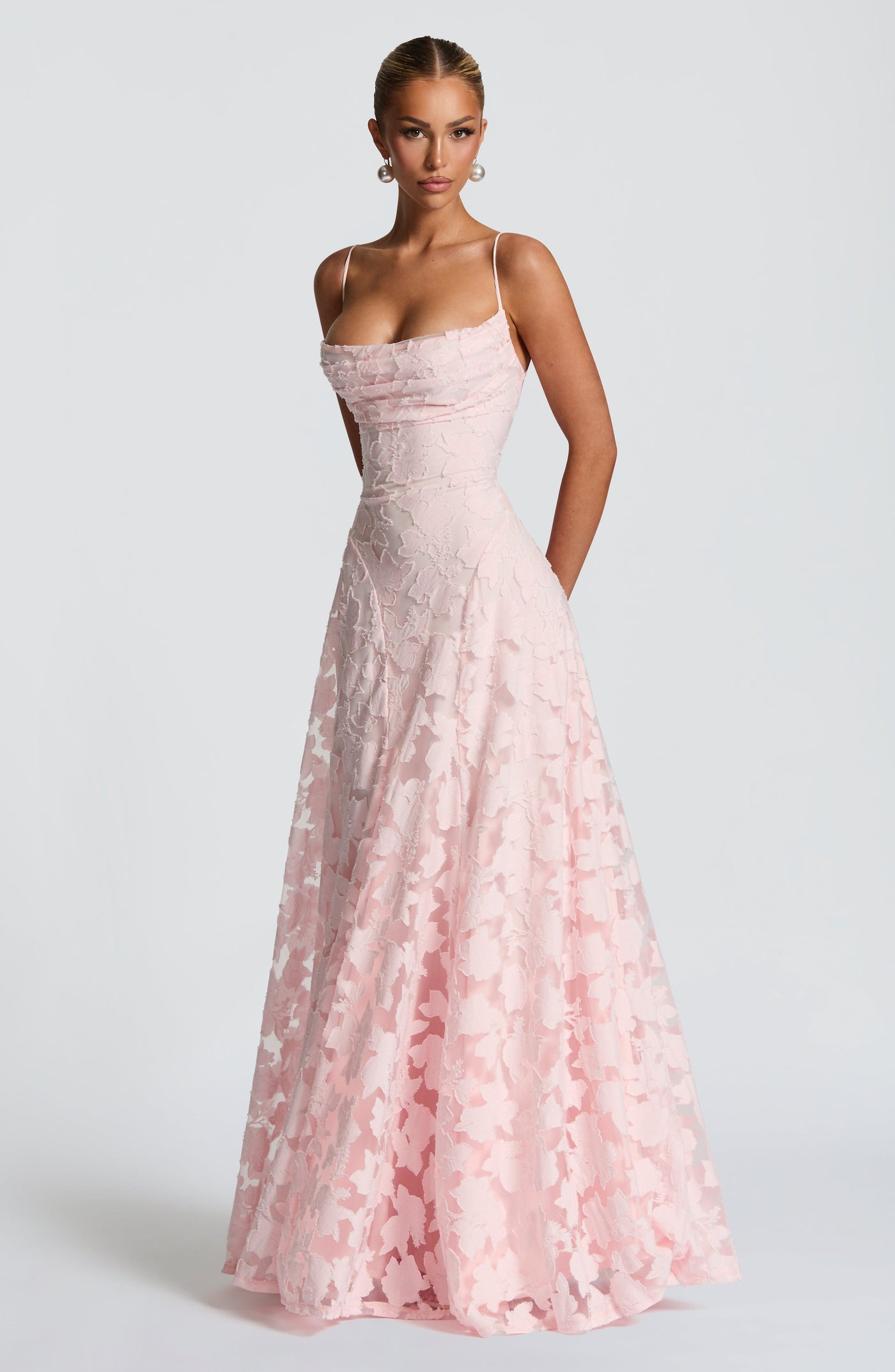 ATISSE FRANCIS ICON — Vestido maxi floral (Blush)