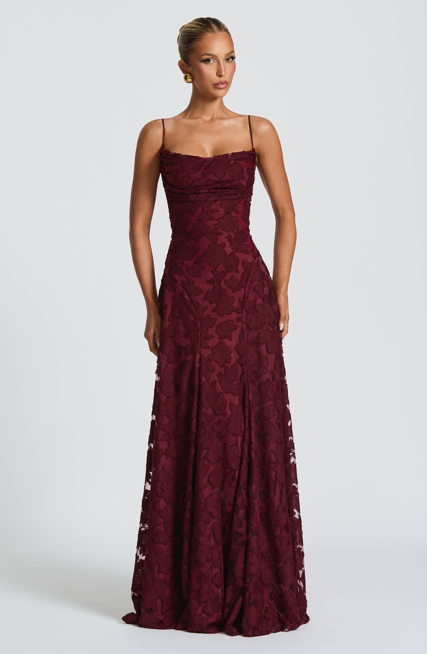 ATISSE FRANCIS ICON — Maxikleid mit Blumenmuster in Burgunderrot