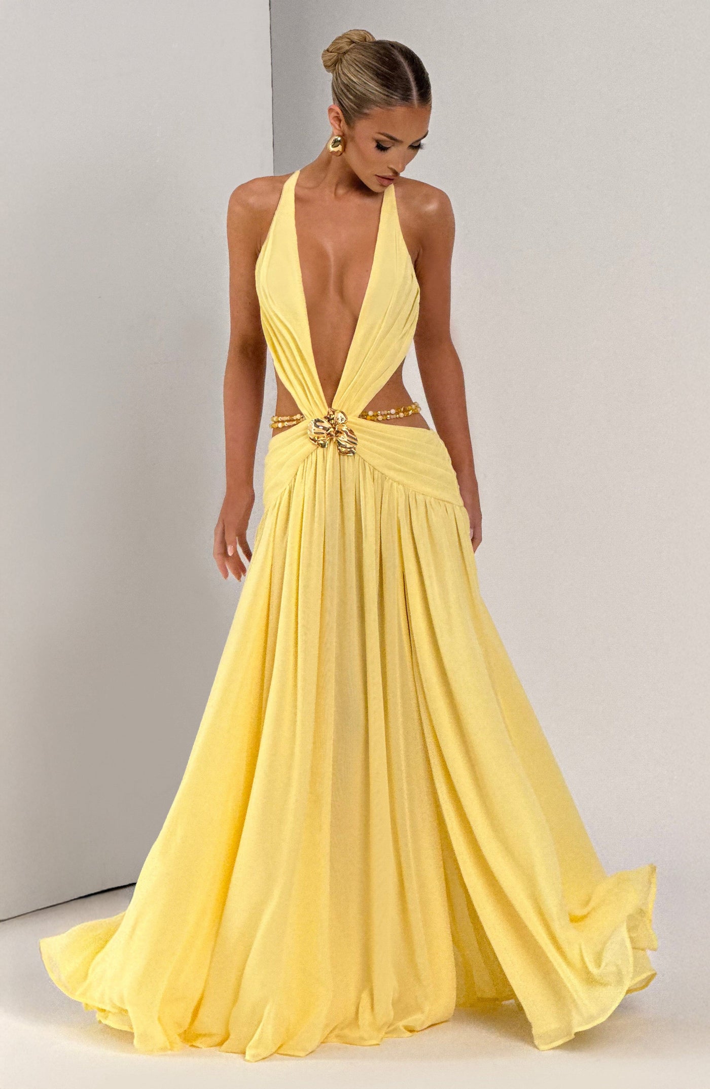 ATISSE LEMON ICON — Maxikleid mit Neckholder in Zitronengelb