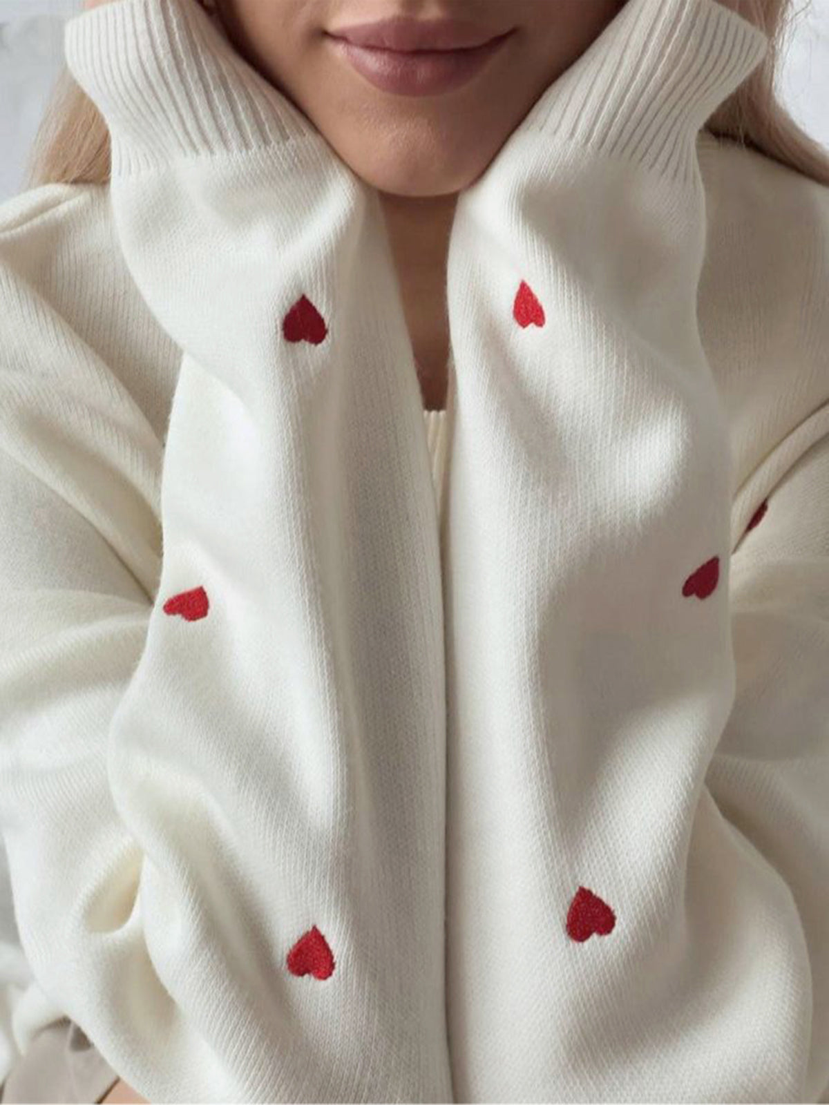 ATISSE – Women's Embroidered Heart Oversized Knit Sweater – Relaxed Fit Warm Cotton Winter Pullover