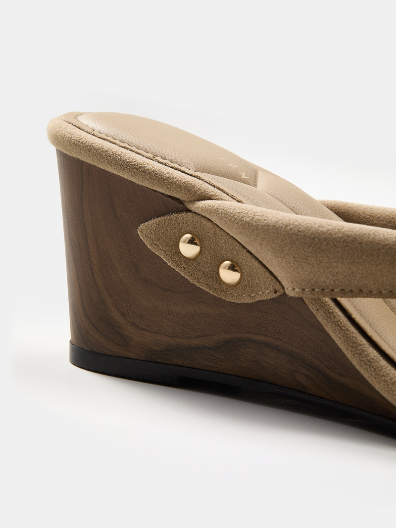 ATISSE APRICOT WEDGE – Sandalias de cuña beige para mujer – Sandalias cómodas de plataforma con puntera abierta