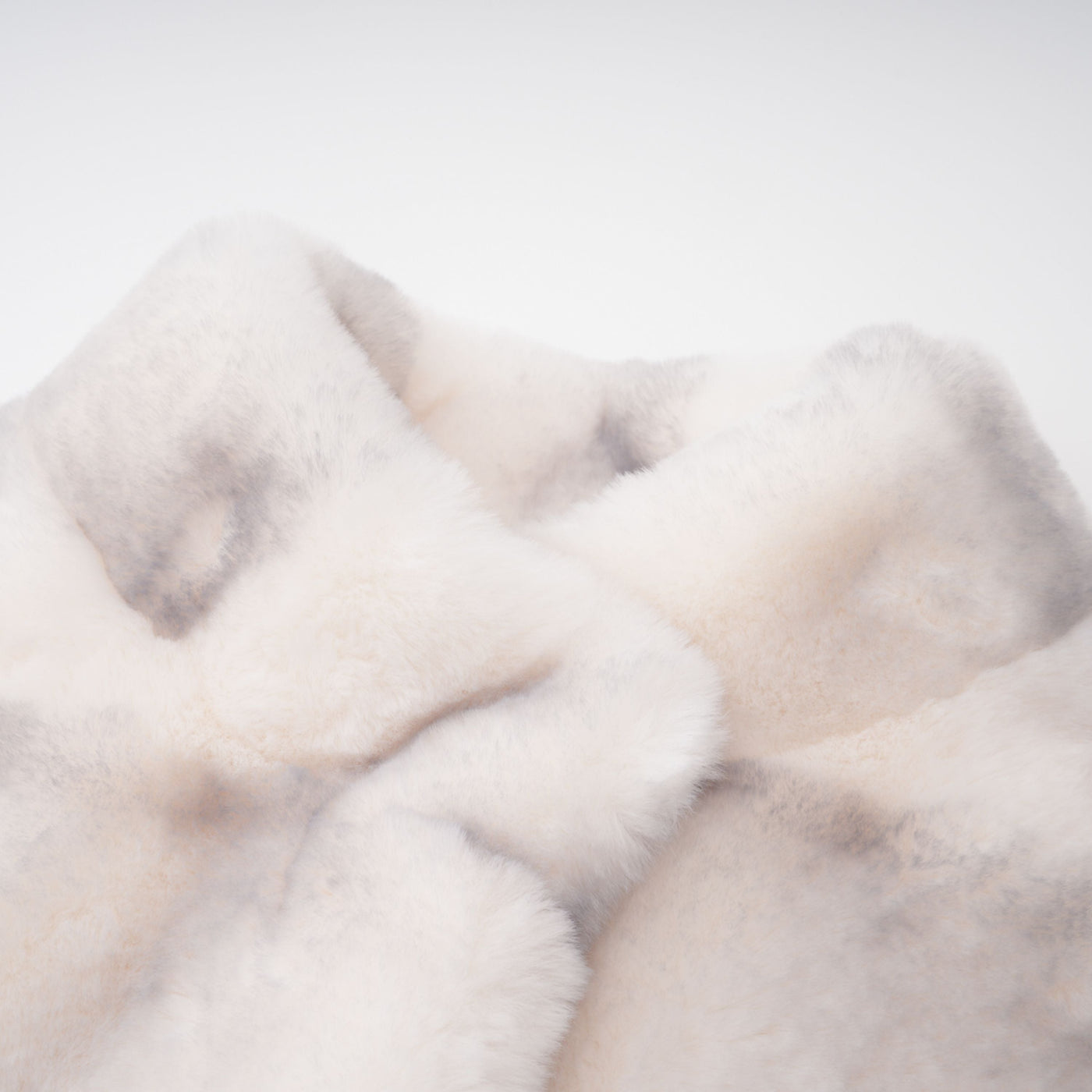 ATISSE ALINA – Women's White Faux Fur Jacket – Luxury Cropped Winter Coat with Gradient Finish