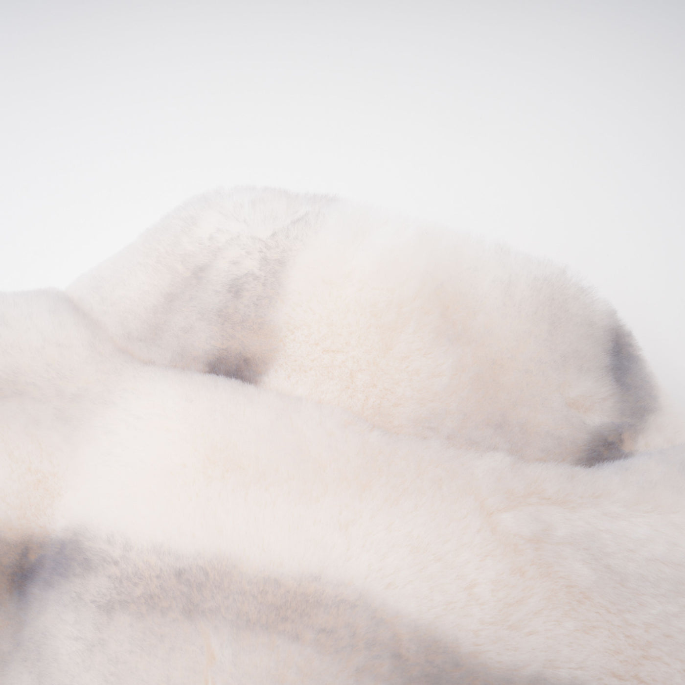 ATISSE ALINA – Women's White Faux Fur Jacket – Luxury Cropped Winter Coat with Gradient Finish