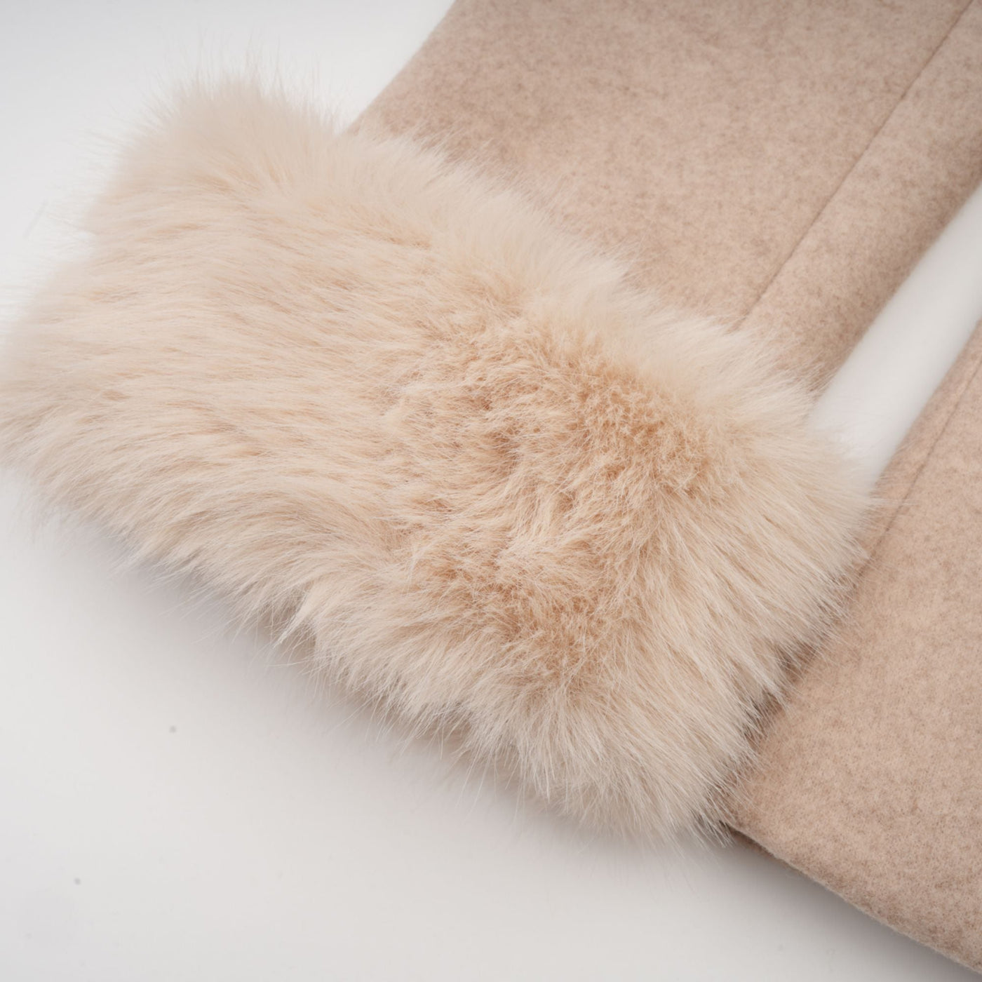 ATISSE – Women's Faux Fur Cape Coat – Luxury Detachable Cape Winter Jacket in Beige