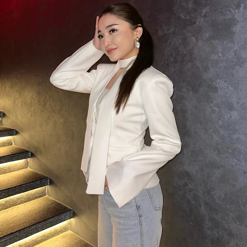 ATISSE – Sienna – Women’s White Tailored Blazer – Fitted Cinched Waist Jacket
