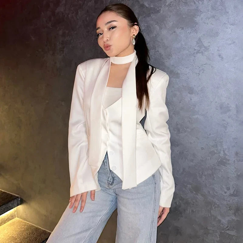 ATISSE – Sienna – Women’s White Tailored Blazer – Fitted Cinched Waist Jacket