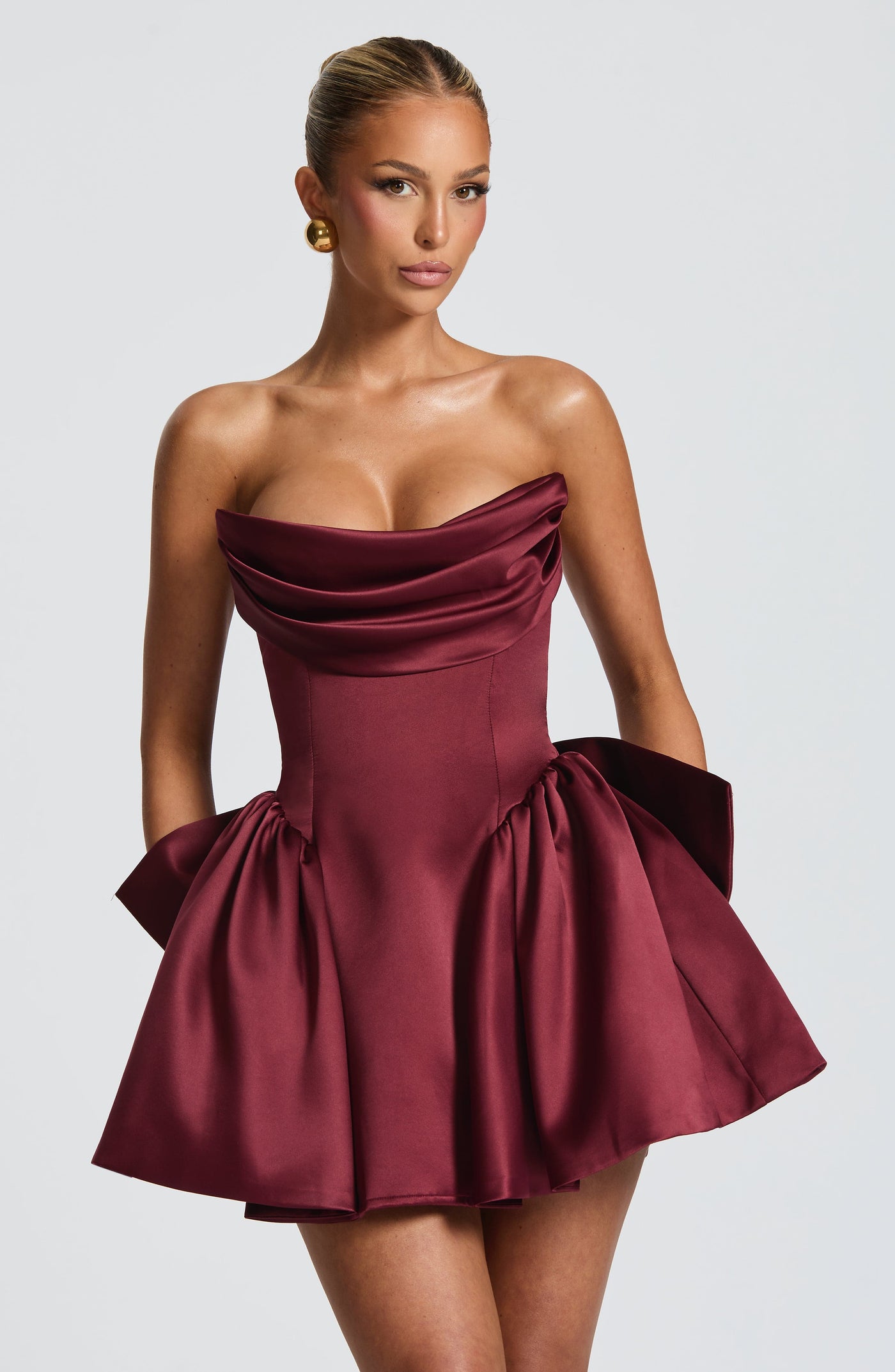 ATISSE TRINITY ICON – Korsett-Minikleid ohne Träger (Cherry Lacquer)